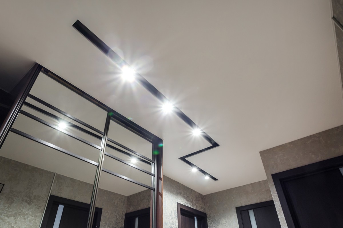 Kosooms Verkaufsleiter berät Sie über die besten LED-Streifen für Sie.-Beleuchtung Case Sharing
