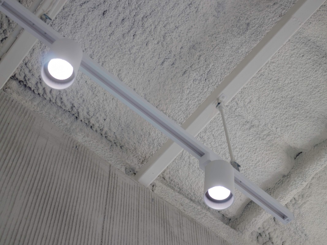 Intelligenter Einsatz von Schienensystem Lampen zur Verbesserung der Schönheit und Zweckmäßigkeit Ihres Hauses-Beleuchtung Case Sharing