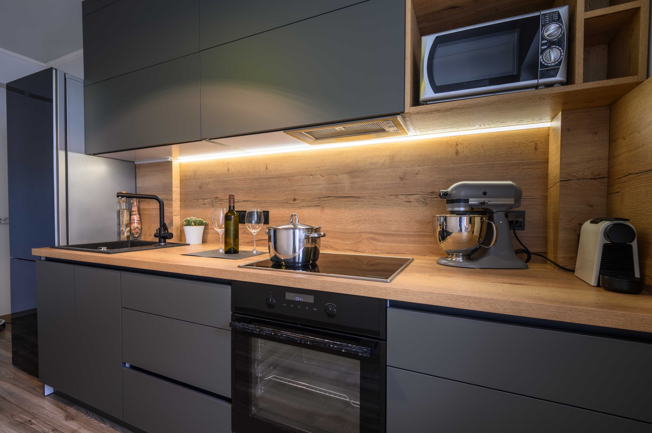 LED Leiste Küche: Der Weg zum guten Essen wird beleuchtet-Beleuchtung Case Sharing LED Leiste Küche: Der Weg zum guten Essen wird beleuchtet-Beleuchtung Case Sharing