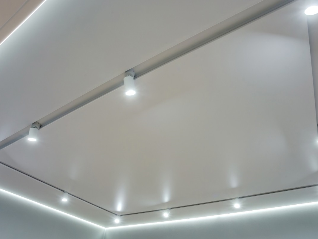 LED-Strahler für den Innen- und Außenbereich-Beleuchtung Case Sharing