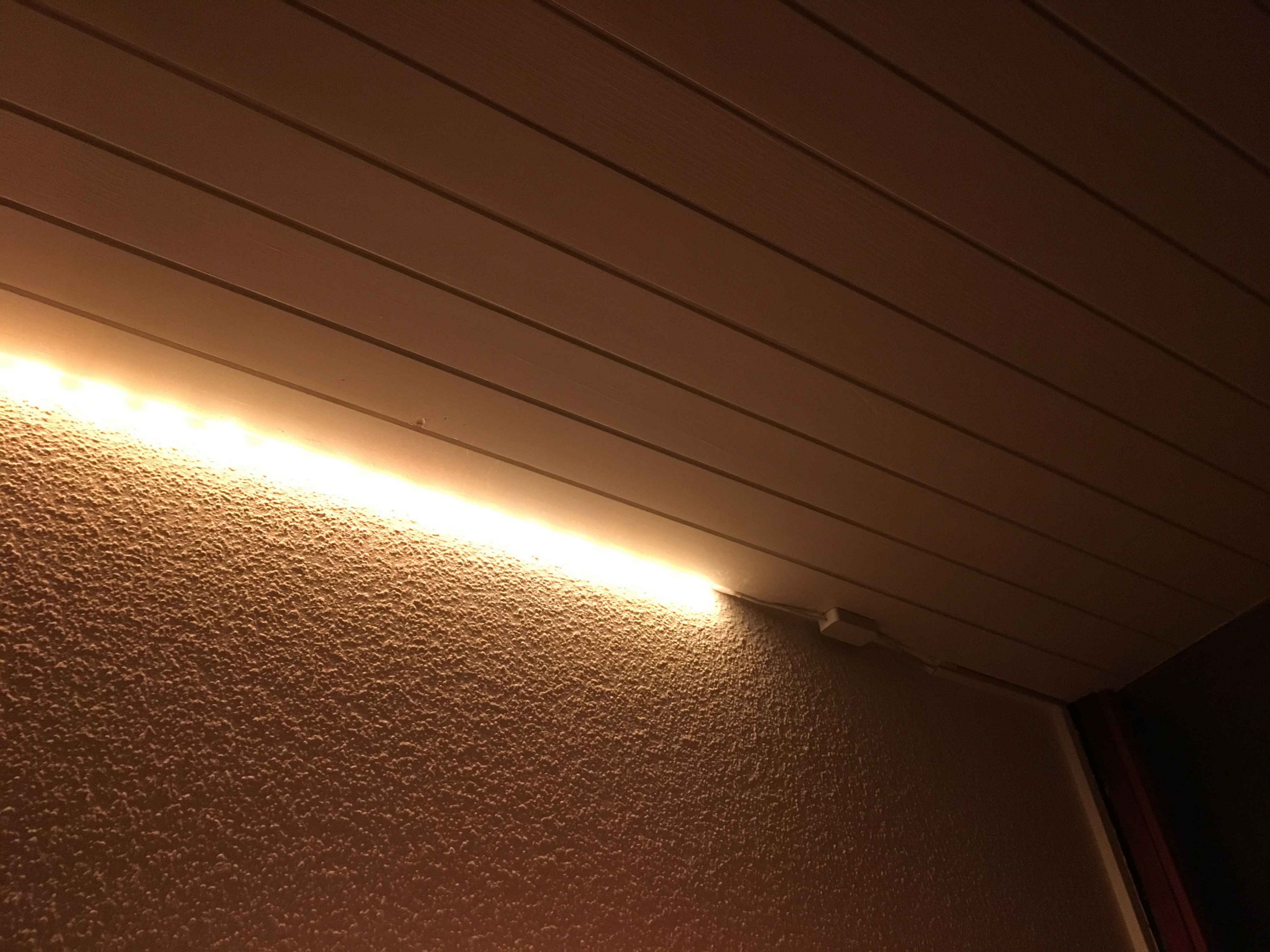 Wie LED-Streifen die Außenbeleuchtung verbessern-Beleuchtung Case Sharing--3.60