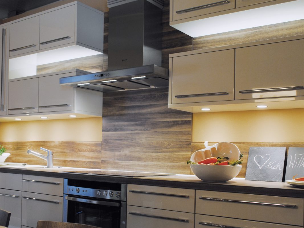 Erfordert die Einbauleuchte Küche eine professionelle Installation?-Beleuchtung Case Sharing--4.72